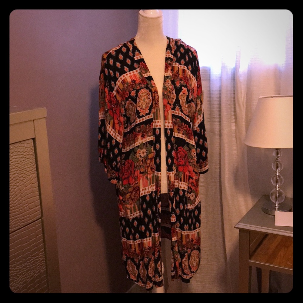 Flower pattern wrap duster